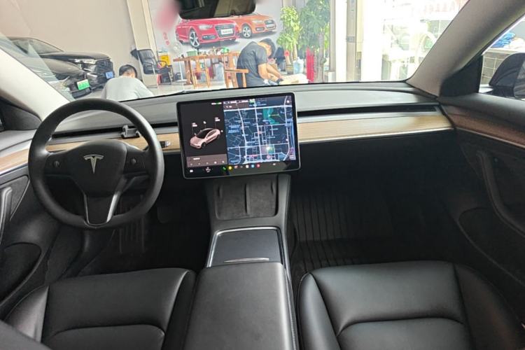 Used Tesla Model 3 2021 Standard Range Rear-Wheel Drive Upgraded Version 3D6 Center Console
