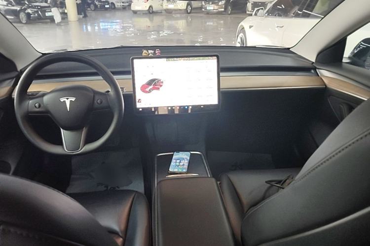 Used Tesla Model 3 2021 Revised Version Standard Range Rear-Wheel Drive Upgraded Edition 3D1 Center Console