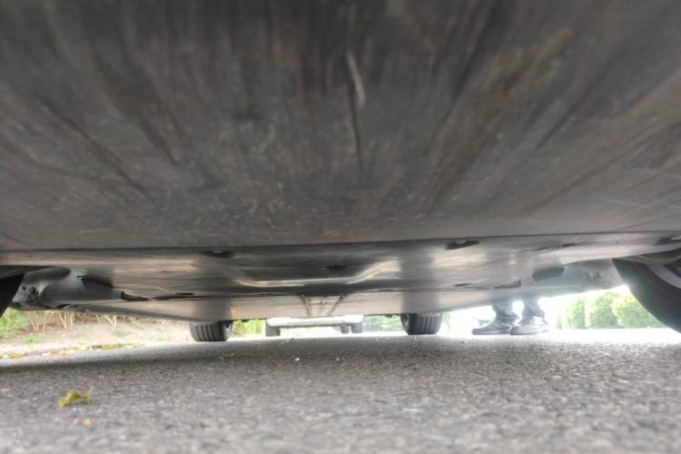 Used Tesla Model 3 2021 Standard Range Rear-Drive Upgraded Version Chassis Front