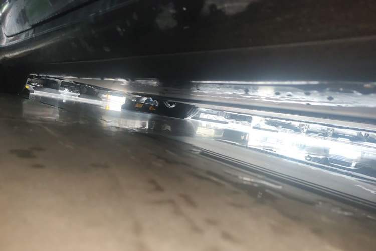 Used Tesla Model 3 2021 Standard Range Rear-Wheel Drive Upgraded Version 3D6 Chassis Front Right