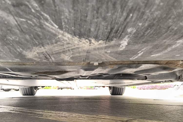 Used Tesla Model 3 2021 Standard Range Rear-Drive Upgraded Version Chassis Front