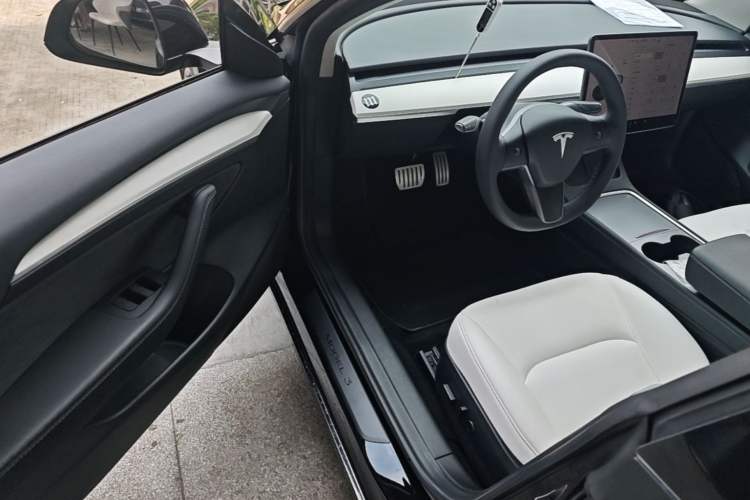 Used Tesla Model 3 2021 Performance High-Performance All-Wheel-Drive Version Driver Seat
