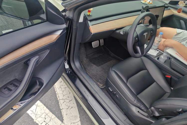 Used Tesla Model 3 2021 Performance High-Performance All-Wheel-Drive Version 3D6 Driver Seat