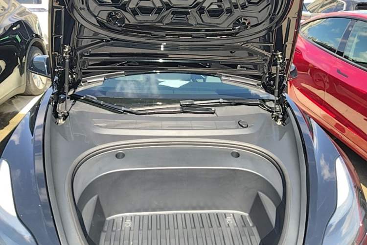 Used Tesla Model 3 2021 Standard Range Rear-Wheel Drive Upgraded Version 3D6 Engine Bay