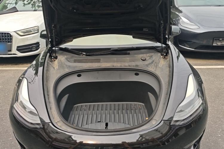 Used Tesla Model 3 2021 Revised Version II – Performance High-Performance All-Wheel-Drive Edition Engine Bay