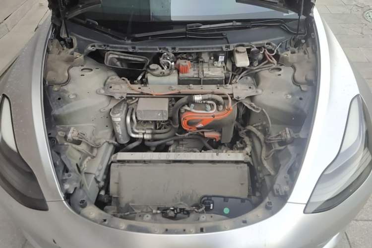 Used Tesla Model 3 2021 Performance High-Performance All-Wheel-Drive Version Engine Bay