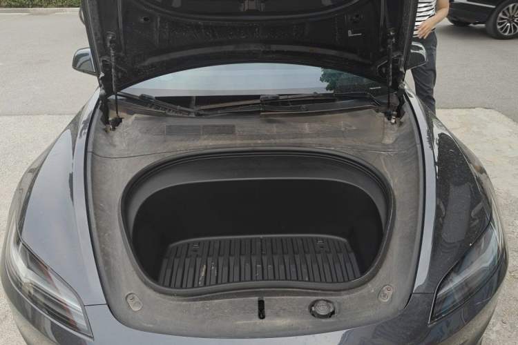 Used Tesla Model 3 2021 Standard Range Rear-Wheel Drive Upgraded Version 3D6 Engine Bay