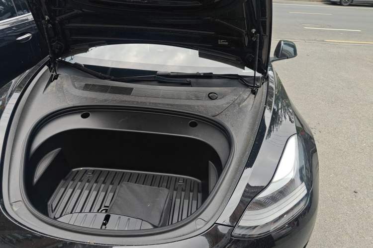 Used Tesla Model 3 2021 Performance High-Performance All-Wheel-Drive Version Engine Bay Left