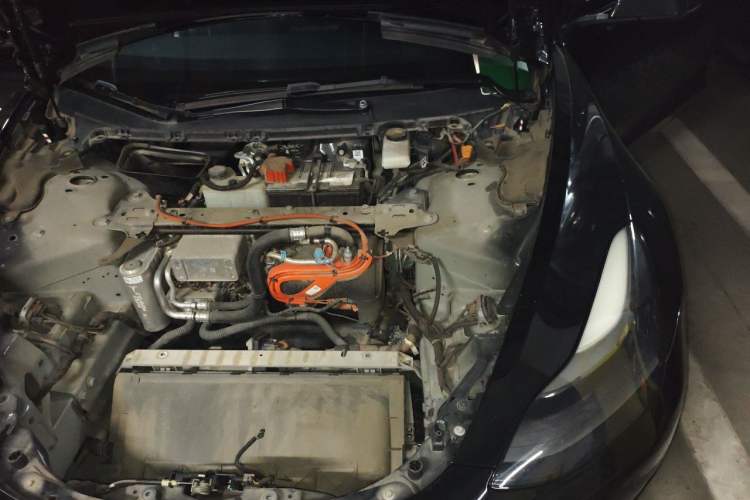 Used Tesla Model 3 2021 Standard Range Rear-Wheel Drive Upgraded Version 3D6 Engine Bay Left