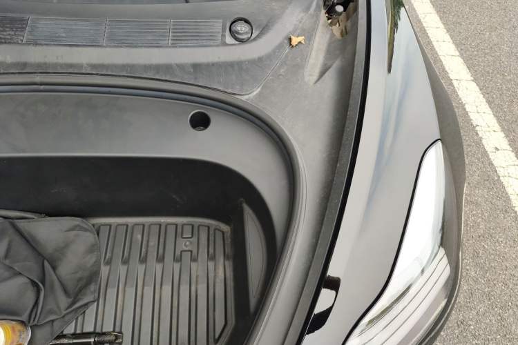 Used Tesla Model 3 2021 Standard Range Rear-Wheel Drive Upgraded Version 3D6 Engine Bay Left