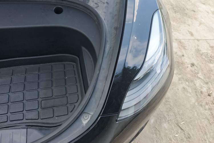Used Tesla Model 3 2021 Revised Version Standard Range Rear-Wheel Drive Upgraded Edition 3D1 Engine Bay Left