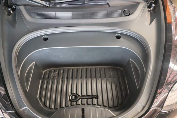 Used Tesla Model 3 2021 Revised Version Standard Range Rear-Wheel Drive Upgraded Edition 3D1 Engine Bay