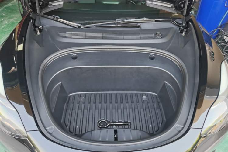 Used Tesla Model 3 2021 Revised Version Standard Range Rear-Wheel Drive Upgraded Edition 3D1 Engine Bay