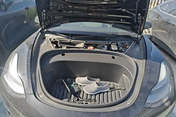 Used Tesla Model 3 2021 Standard Range Rear-Drive Upgraded Version Engine Bay