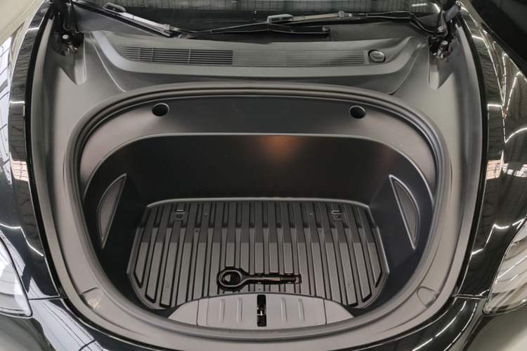 Used Tesla Model 3 2021 Standard Range Rear-Wheel Drive Upgraded Version 3D6 Engine Bay