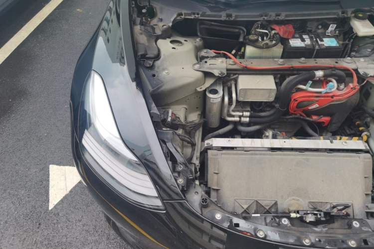 Used Tesla Model 3 2021 Performance High-Performance All-Wheel-Drive Version 3D6 Engine Bay Right