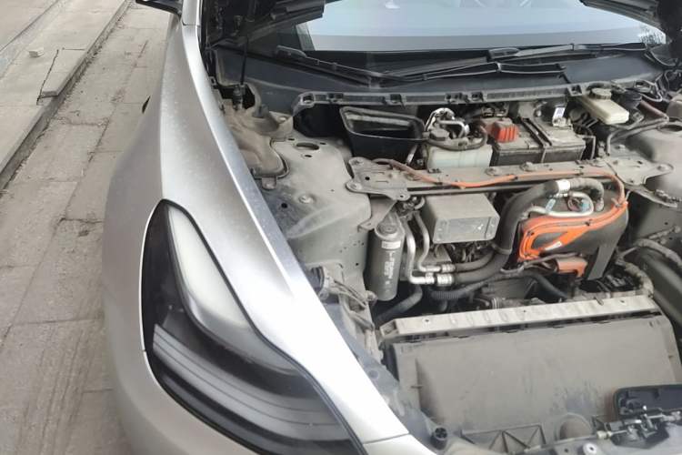 Used Tesla Model 3 2021 Performance High-Performance All-Wheel-Drive Version Engine Bay Right