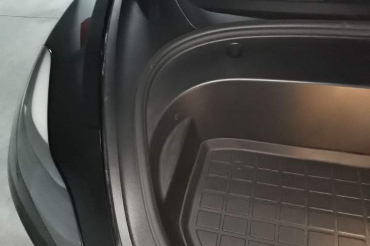 Used Tesla Model 3 2021 Standard Range Rear-Wheel Drive Upgraded Version 3D6 Engine Bay Right