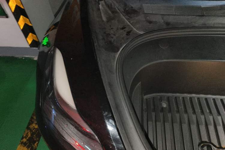 Used Tesla Model 3 2021 Performance High-Performance All-Wheel-Drive Version Engine Bay Right