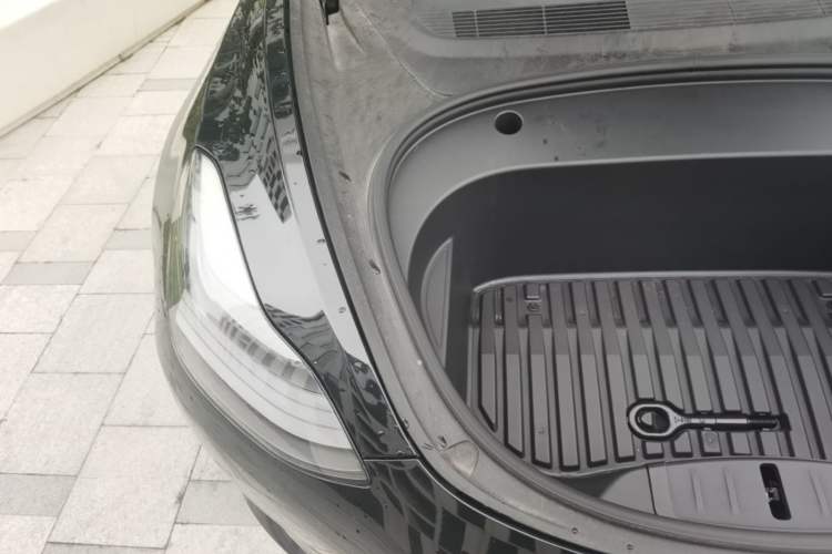 Used Tesla Model 3 2021 Standard Range Rear-Wheel Drive Upgraded Version 3D6 Engine Bay Right