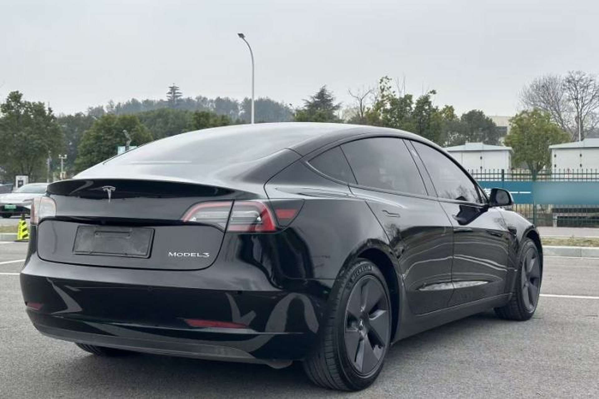 Used Tesla Model 3 2021 Standard Range Rear-Drive Upgraded Version Exterior 1
