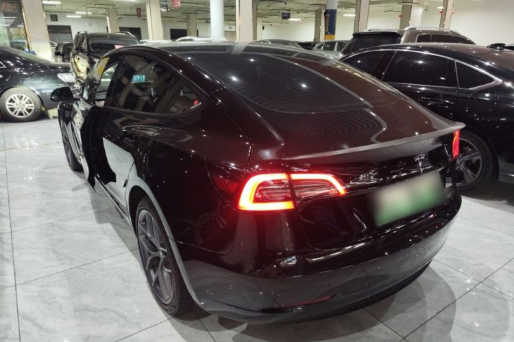 Used Tesla Model 3 2021 Performance High-Performance All-Wheel-Drive Version Exterior 2