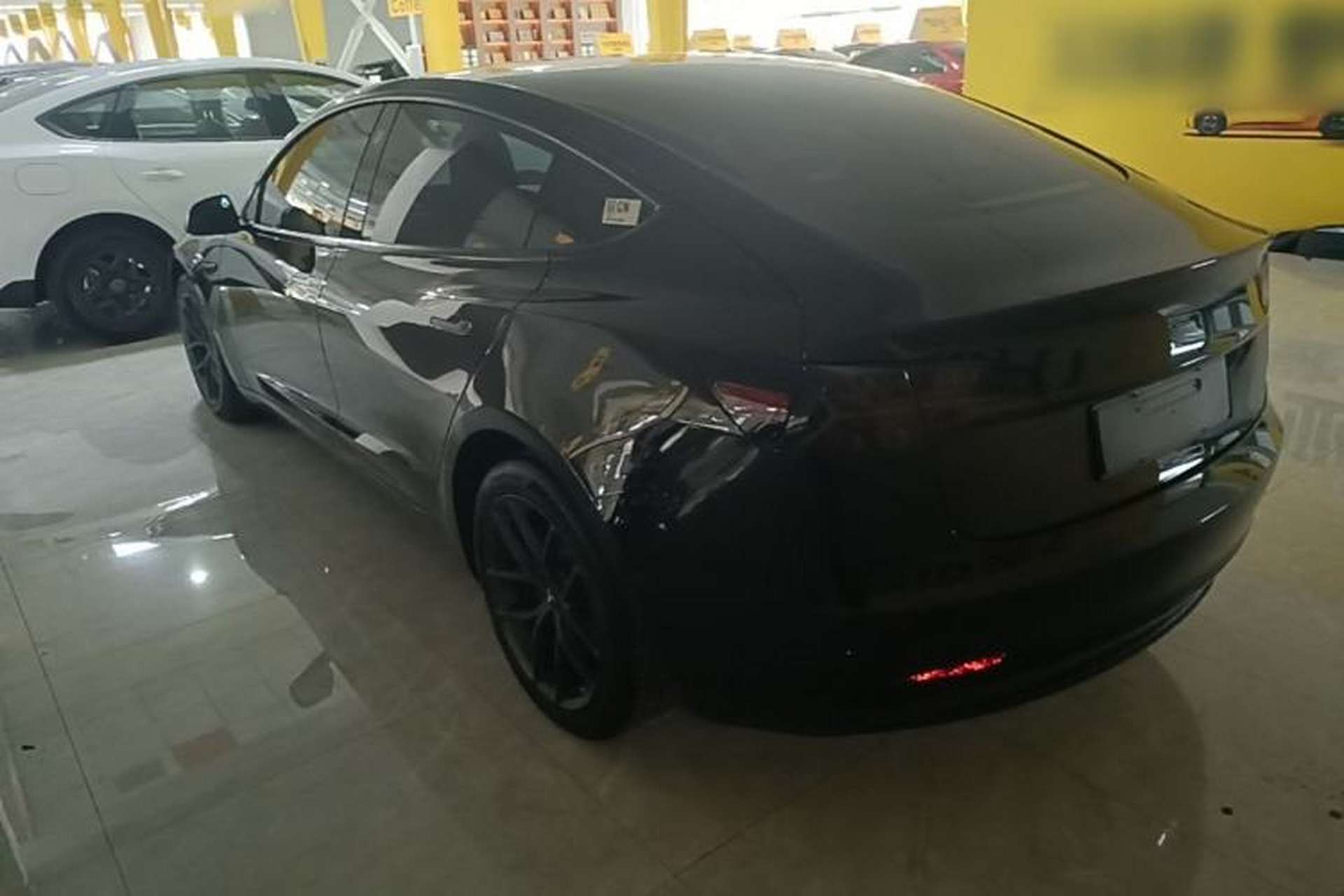 Used Tesla Model 3 2021 Standard Range Rear-Wheel Drive Upgraded Version 3D6 Exterior 2