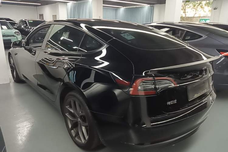 Used Tesla Model 3 2021 Revised Performance Version with All-Wheel Drive 3D1 Exterior 2