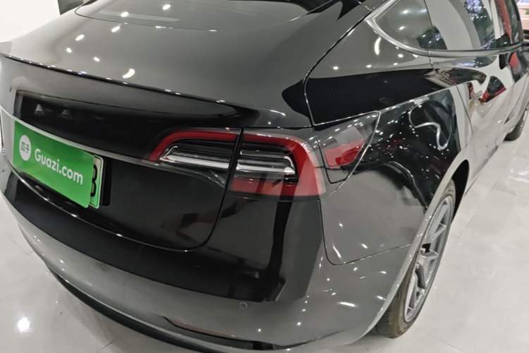 Used Tesla Model 3 2021 Standard Range Rear-Drive Upgraded Version Exterior 3
