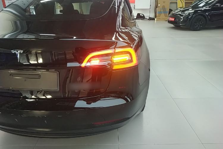 Used Tesla Model 3 2021 Standard Range Rear-Drive Upgraded Version Exterior 3