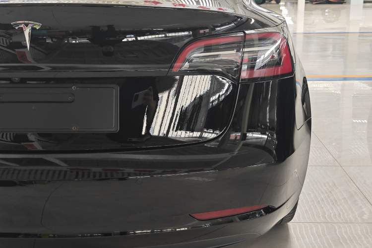 Used Tesla Model 3 2021 Standard Range Rear-Wheel Drive Upgraded Version 3D6 Exterior 3
