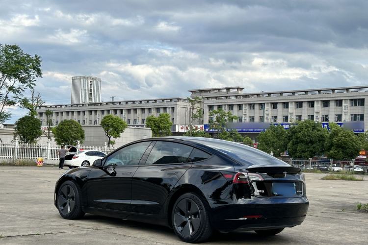 Used Tesla Model 3 2021 Standard Range Rear-Wheel Drive Upgraded Version 3D6 Exterior 3