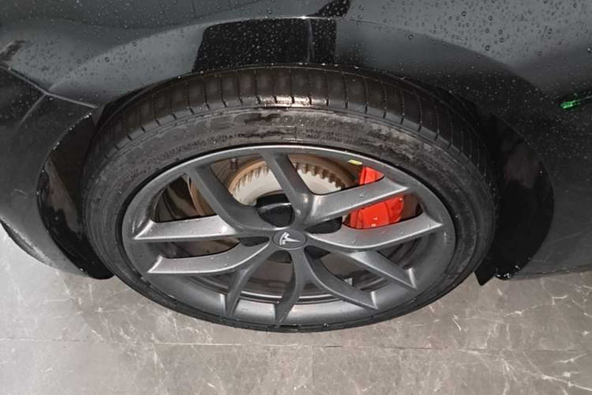 Used Tesla Model 3 2021 Performance High-Performance All-Wheel-Drive Version 3D6 Exterior 4