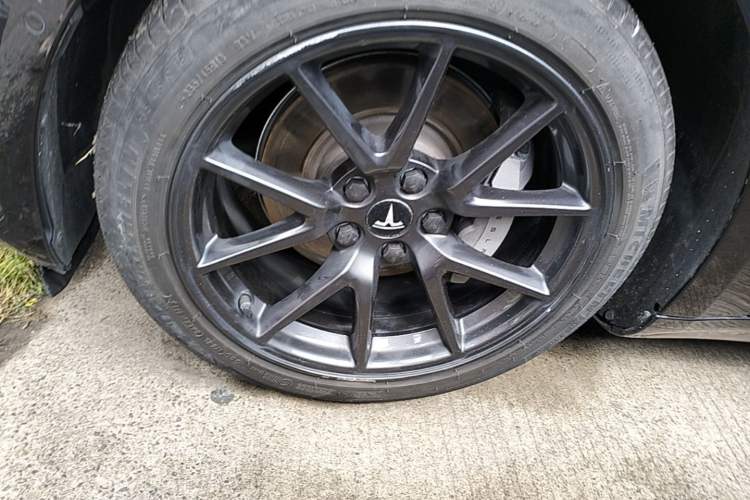 Used Tesla Model 3 2021 Standard Range Rear-Wheel Drive Upgraded Version 3D6 Exterior 4