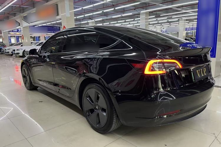 Used Tesla Model 3 2021 Standard Range Rear-Wheel Drive Upgraded Version 3D6 Exterior 4