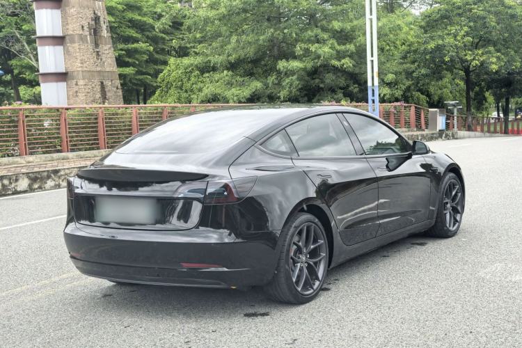Used Tesla Model 3 2021 Revised Performance Version with All-Wheel Drive 3D1 Exterior 4