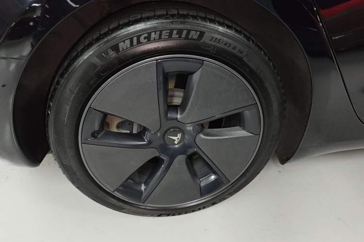 Used Tesla Model 3 2021 Standard Range Rear-Drive Upgraded Version Exterior 5