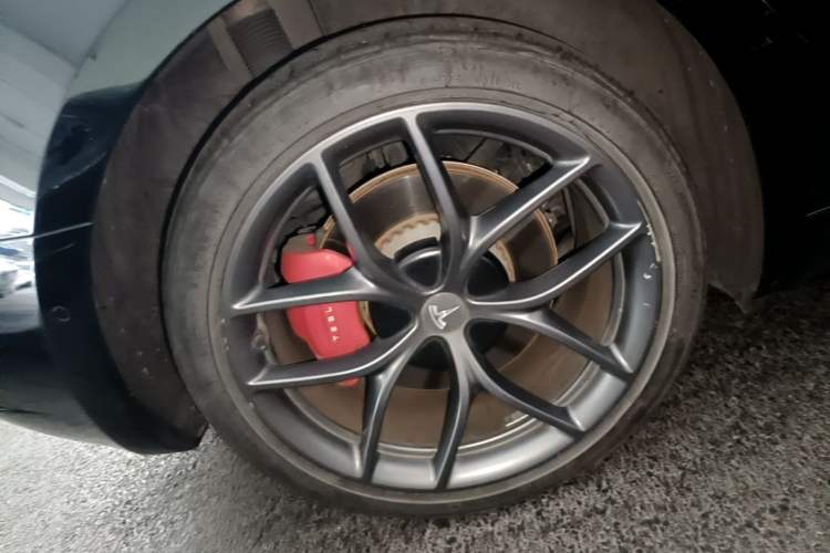 Used Tesla Model 3 2021 Performance High-Performance All-Wheel-Drive Version Exterior 5
