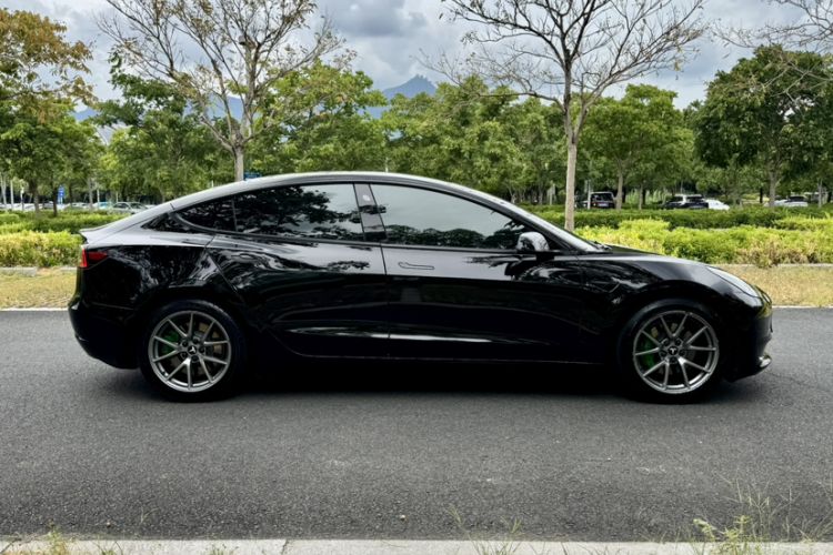 Used Tesla Model 3 2021 Standard Range Rear-Wheel Drive Upgraded Version 3D6 Exterior 6