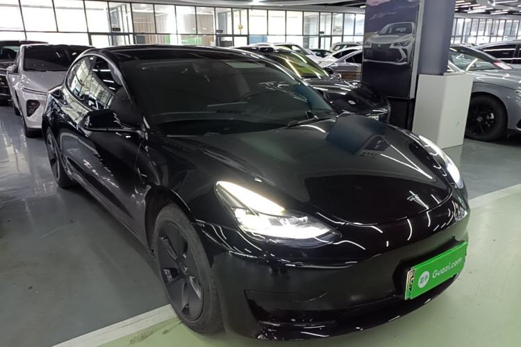 Used Tesla Model 3 2021 Standard Range Rear-Drive Upgraded Version Front Right 45 Deg