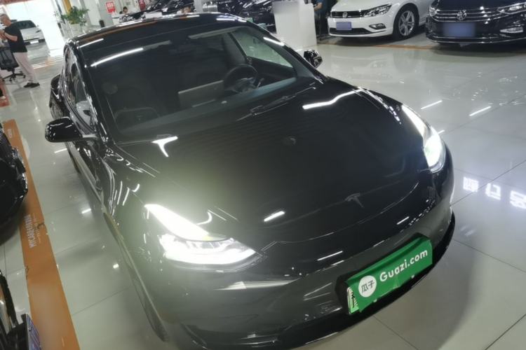 Used Tesla Model 3 2021 Standard Range Rear-Wheel Drive Upgraded Version 3D6 Front Right 45 Deg