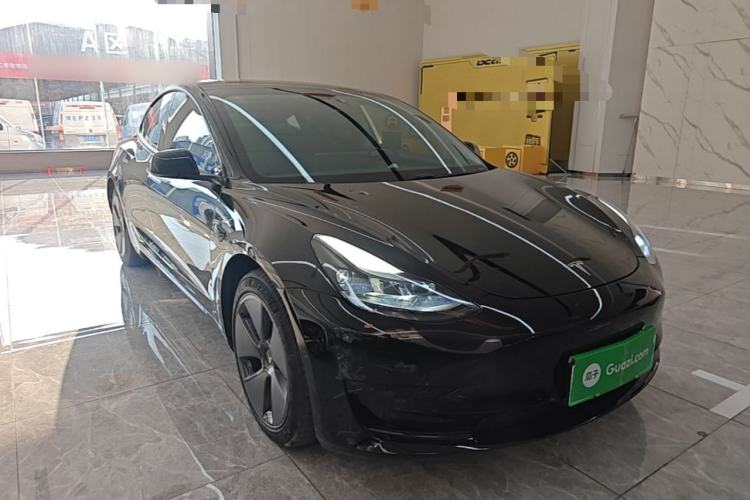 Used Tesla Model 3 2021 Standard Range Rear-Drive Upgraded Version Front Right 45 Deg