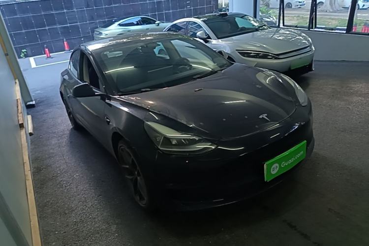 Used Tesla Model 3 2021 Revised Version II – Performance High-Performance All-Wheel-Drive Edition Front Right 45 Deg