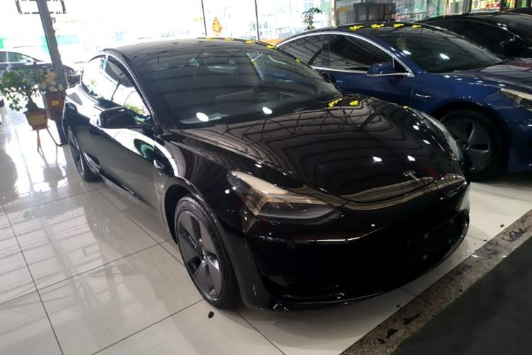 Used Tesla Model 3 2021 Standard Range Rear-Wheel Drive Upgraded Version 3D6 Front Right 45 Deg