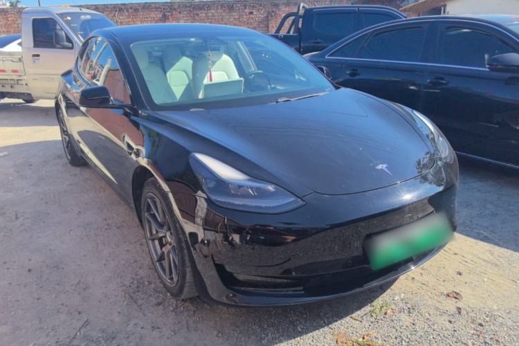 Used Tesla Model 3 2021 Standard Range Rear-Drive Upgraded Version Front Right 45 Deg