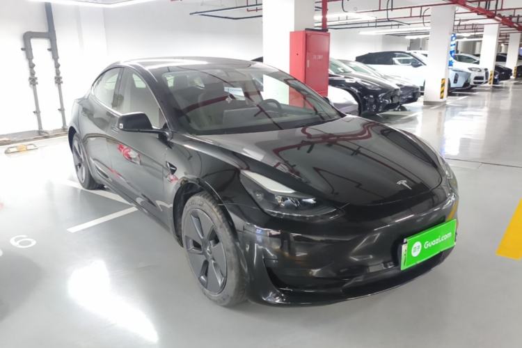 Used Tesla Model 3 2021 Standard Range Rear-Drive Upgraded Version Front Right 45 Deg