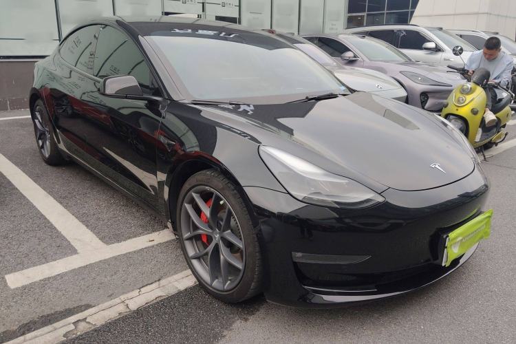 Used Tesla Model 3 2021 Performance High-Performance All-Wheel-Drive Version 3D6 Front Right 45 Deg