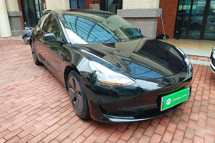 Used Tesla Model 3 2021 Standard Range Rear-Drive Upgraded Version Front Right 45 Deg