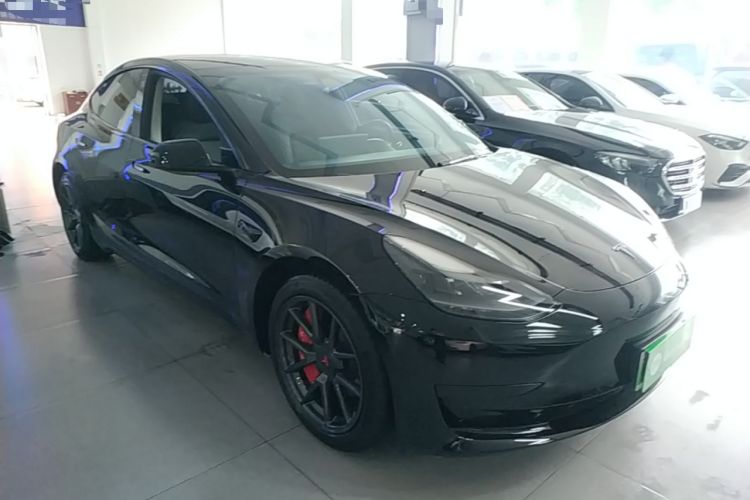 Used Tesla Model 3 2021 Standard Range Rear-Drive Upgraded Version Front Right 45 Deg