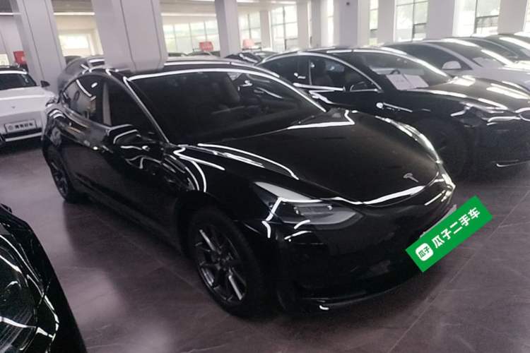 Used Tesla Model 3 2021 Standard Range Rear-Wheel Drive Upgraded Version 3D6 Front Right 45 Deg